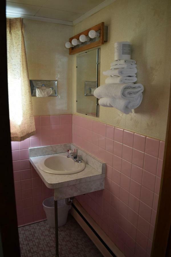 Mid-City Motel Sault Ste. Marie Exterior photo